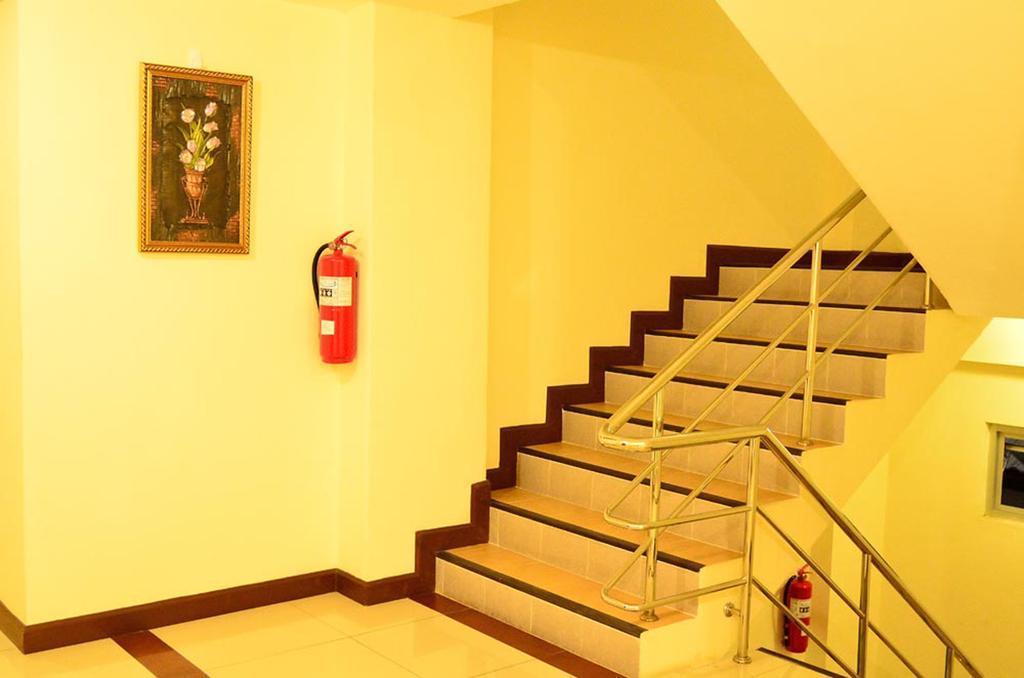 Aravinda Living Home Μπανγκόκ Εξωτερικό φωτογραφία
